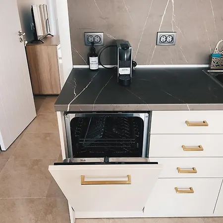 Brand New, Luxury Flat Царево