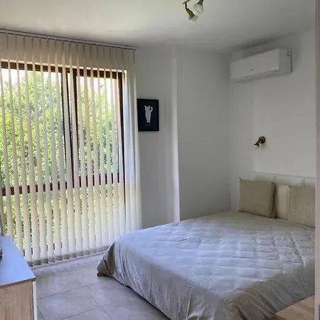 Brand New, Luxury Flat Apartment